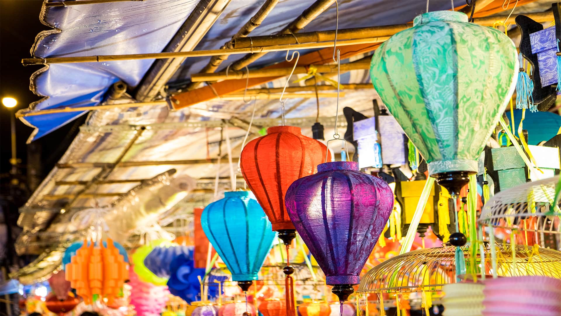 Go Local - Chinatown Now & Then